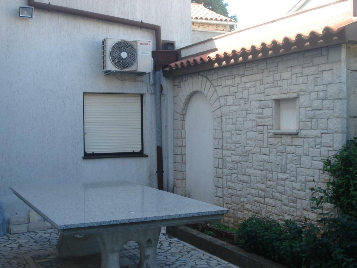 Apartment Tijano Крница Екстер'єр фото